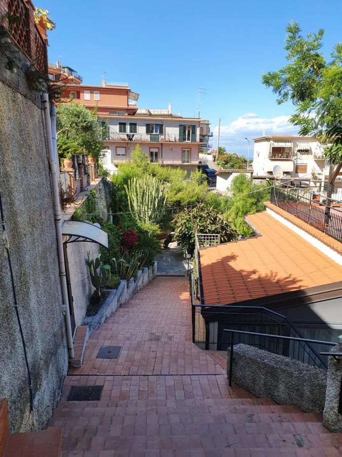 Profumo Di Lavanda Taormina Apartment Екстериор снимка