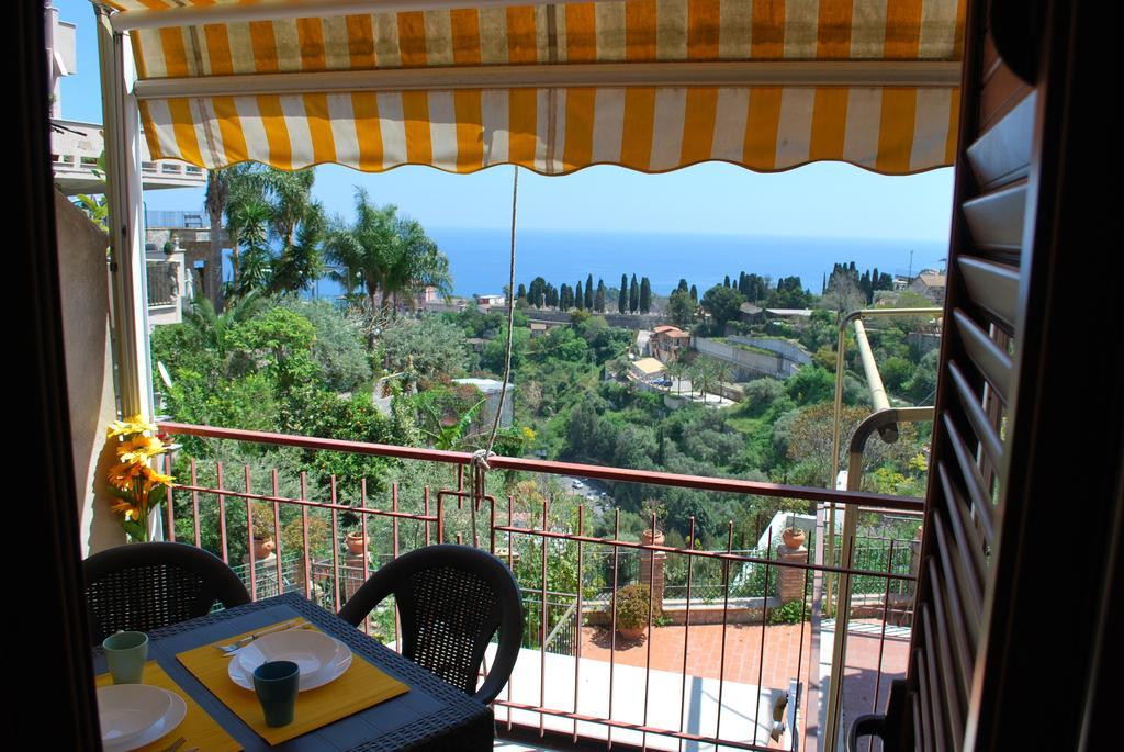 Profumo Di Lavanda Taormina Apartment Екстериор снимка